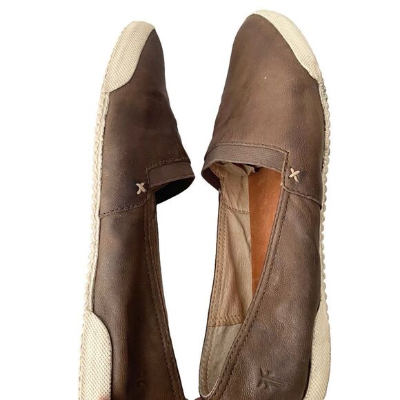Frye Melanie Slip On Shoes Crafted from Premium Leather in Size 8M - Picture 12 of 16